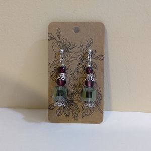 NEW Artisan Womens Wine & Grey Crystal  Silver Metal Post Dangle Earring…